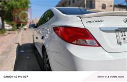 هیوندای ئەکسنت